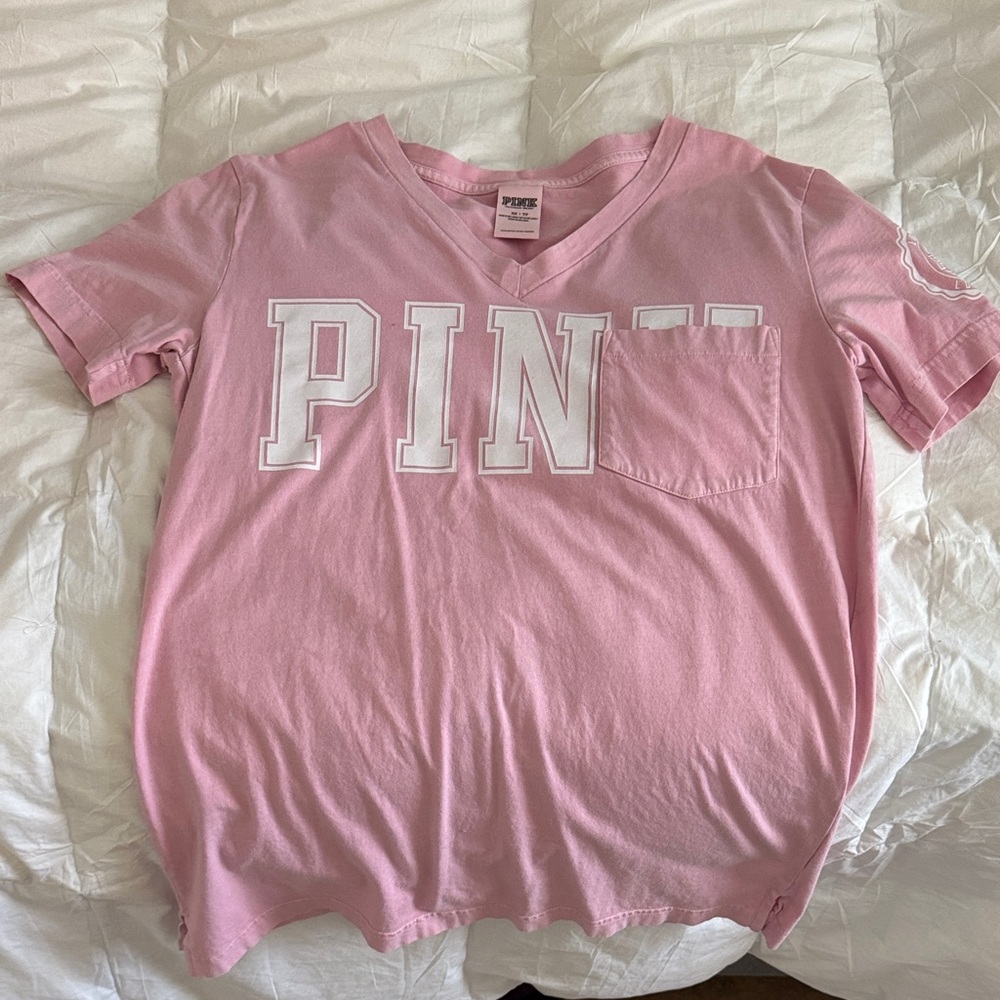 Light pink T-shirt